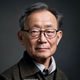内容研究学者陈明远教授头像，中年男性戴眼镜学者气质